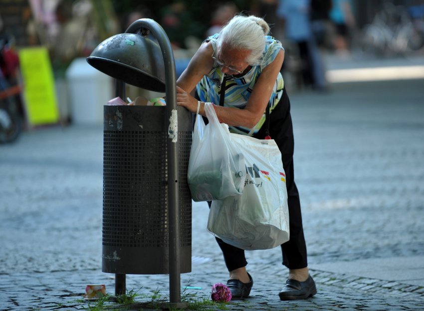 Ανθρωποι και σκουπίδια στο Βερολίνο – MediΑ Oasis